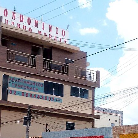Condominio Eduardo Morais 佩内杜 外观 照片